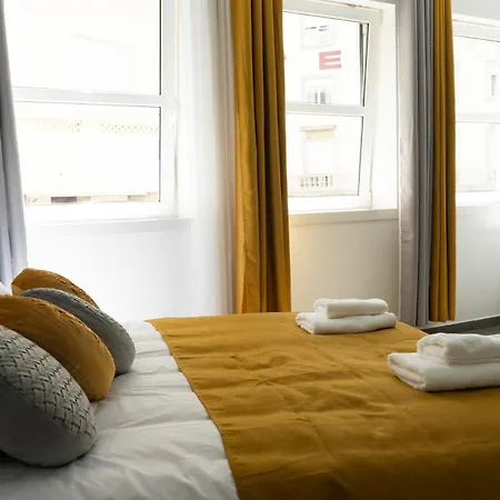 Almada Downtown 101 Porto